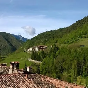  Panzió Genzianella